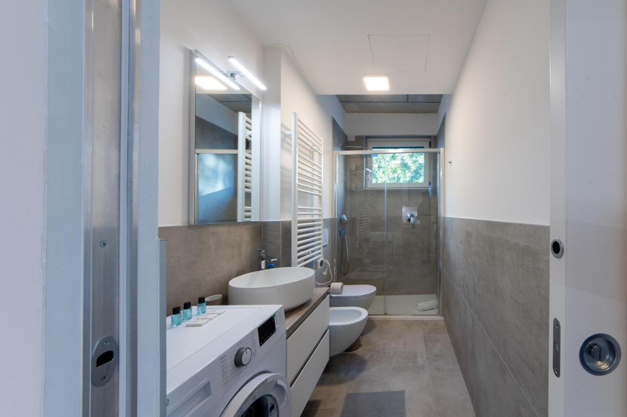 Housmart Toscana 53 Black Bolonia Exterior foto