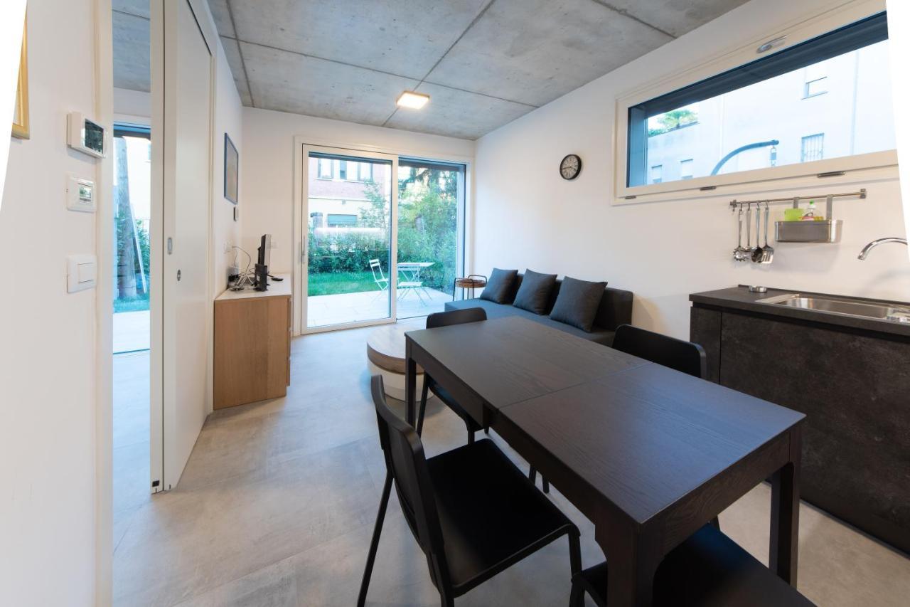Housmart Toscana 53 Black Bolonia Exterior foto